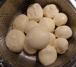 Why Doesn't My Mozzarella Stretch Properly? Stretching Mozzarella Troubleshooting